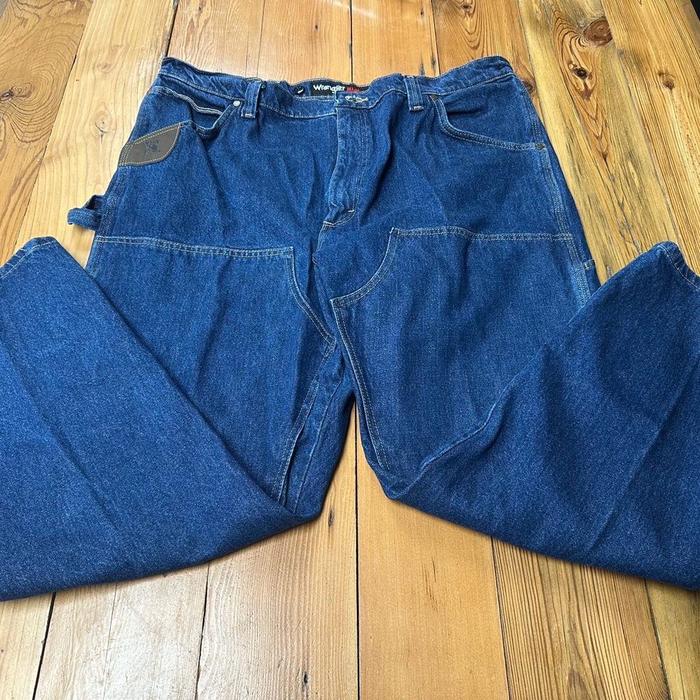 Wrangler Riggs work wear 42/30 Relaxed Fit Dark Blue Jeans